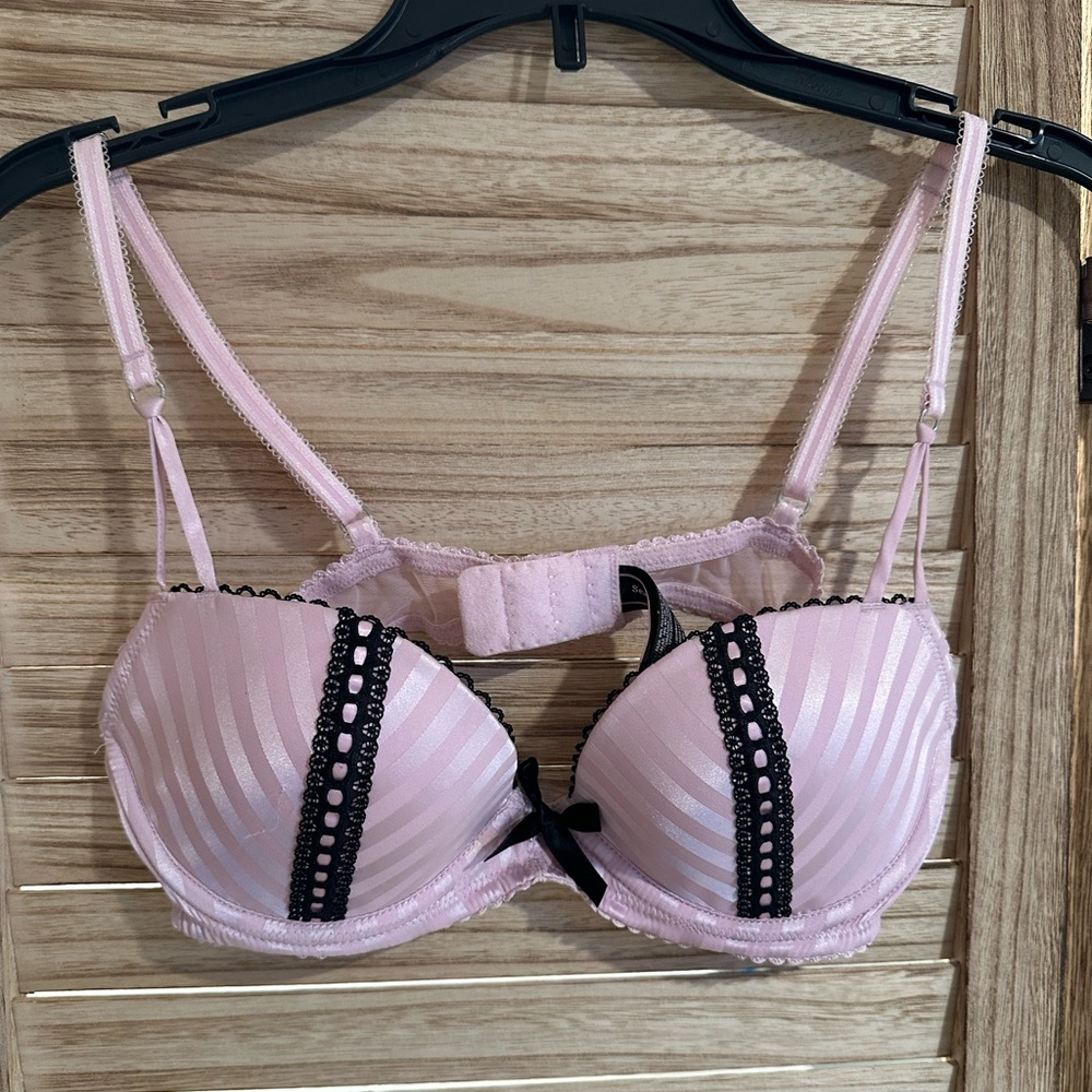 Victoria’s Secret Sexy Little Things bra